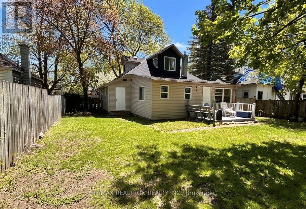 86 John Street, Barrie, Ontario  L4N 2K5 - Photo 22 - S13513840