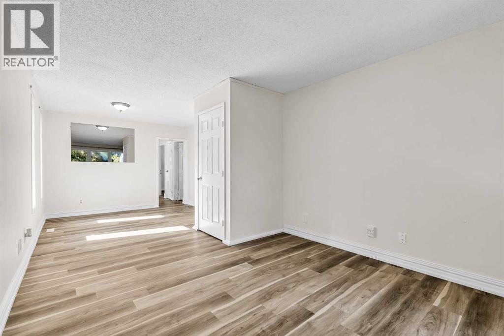 43 Taraglen Road NE, Calgary, Alberta  T3J 2N8 - Photo 11 - A2327550