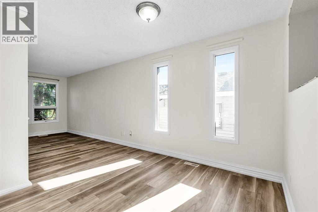 43 Taraglen Road NE, Calgary, Alberta  T3J 2N8 - Photo 13 - A2327550