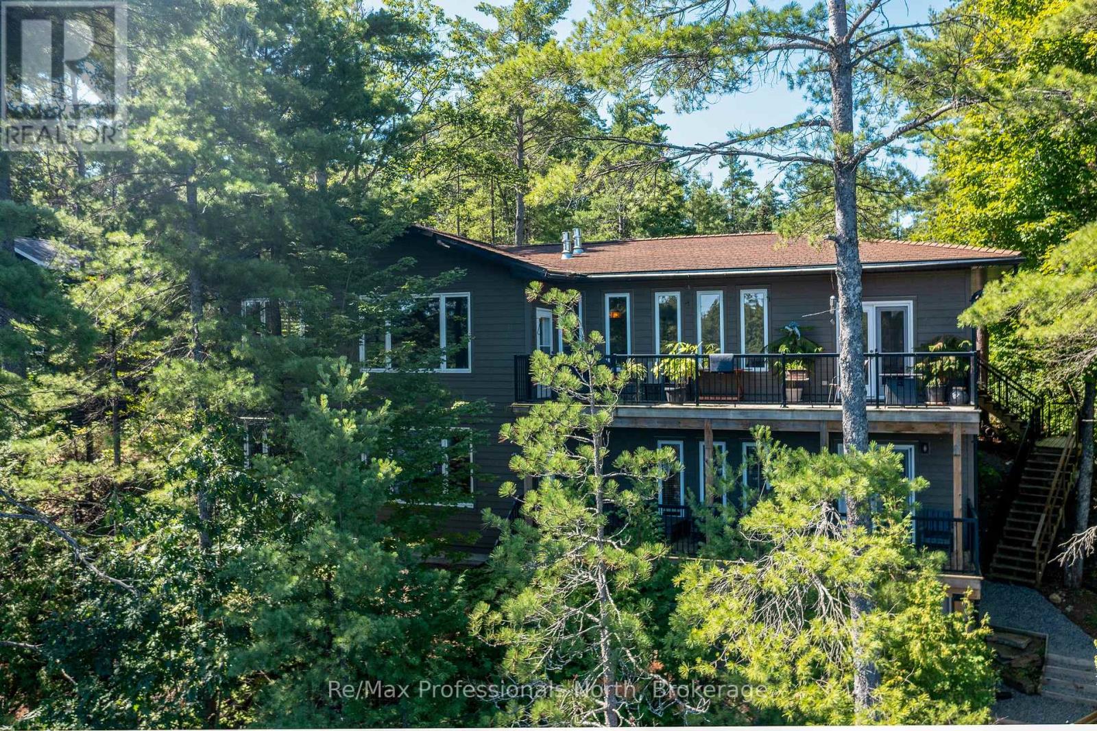 2164 169 MUSKOKA ROAD, Gravenhurst, Ontario