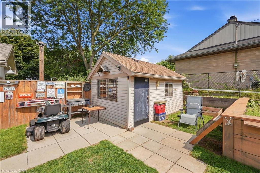 21 Oakwood Avenue, Kitchener, Ontario  N2H 6G8 - Photo 8 - 40856272