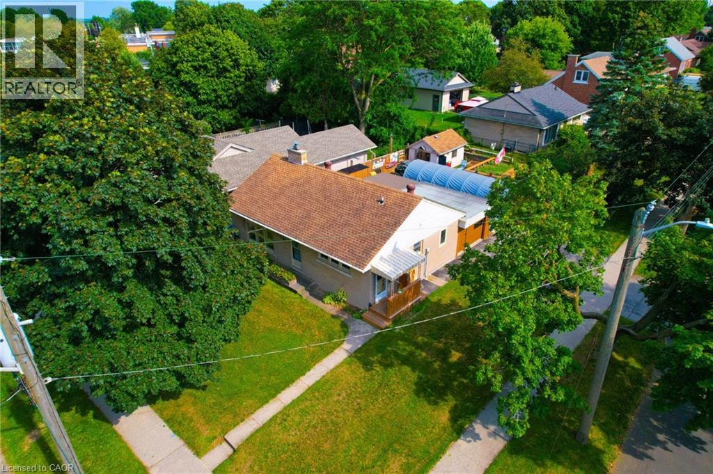 21 Oakwood Avenue, Kitchener, Ontario  N2H 6G8 - Photo 13 - 40856272