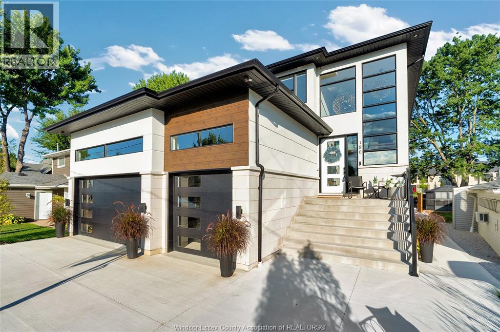 MLS# 26020185: 180 MILL STREET, Lakeshore, Canada