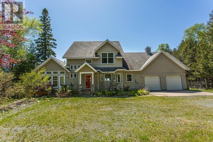 3515 Huron Line Rd, Jocelyn Township, Richards Landing, Ontario  P0R 1J0 - Photo 2 - SM260442