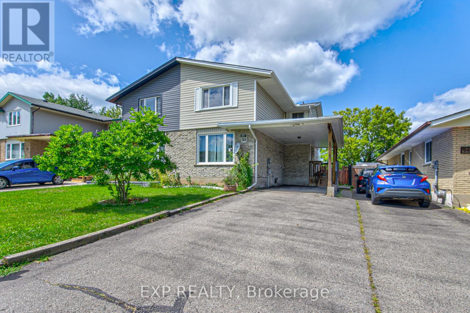 98 MONTEAGLE CRESCENT, Kitchener, Ontario