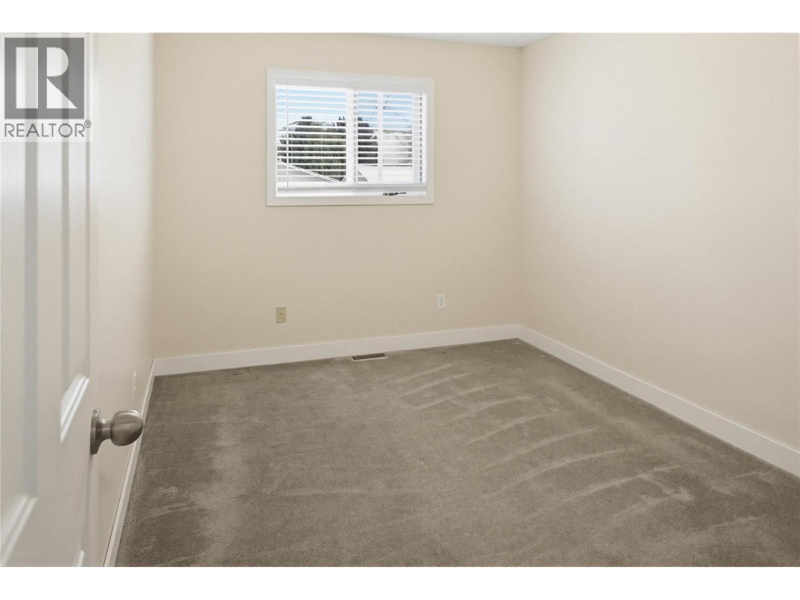 1133 13th Street, Kamloops, British Columbia  V2B 8K4 - Photo 12 - 10398098