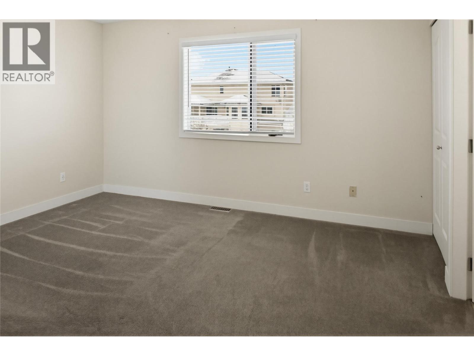 1133 13th Street, Kamloops, British Columbia  V2B 8K4 - Photo 8 - 10398098