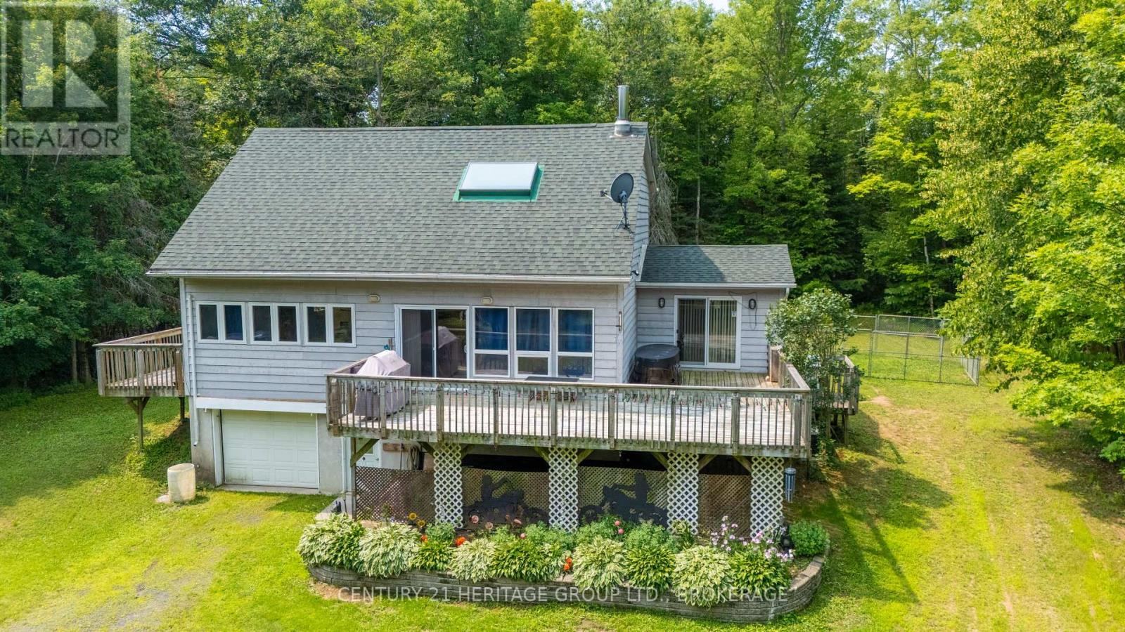 15 Maple View Court, Addington Highlands, Ontario  K0H 1K0 - Photo 1 - X13688386