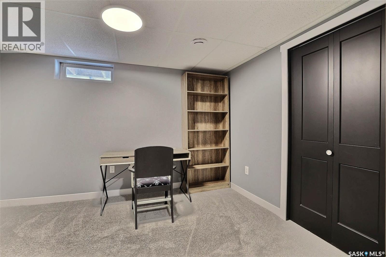34 Elmwood Place, Regina, Saskatchewan  S4S 5M3 - Photo 36 - SK045871