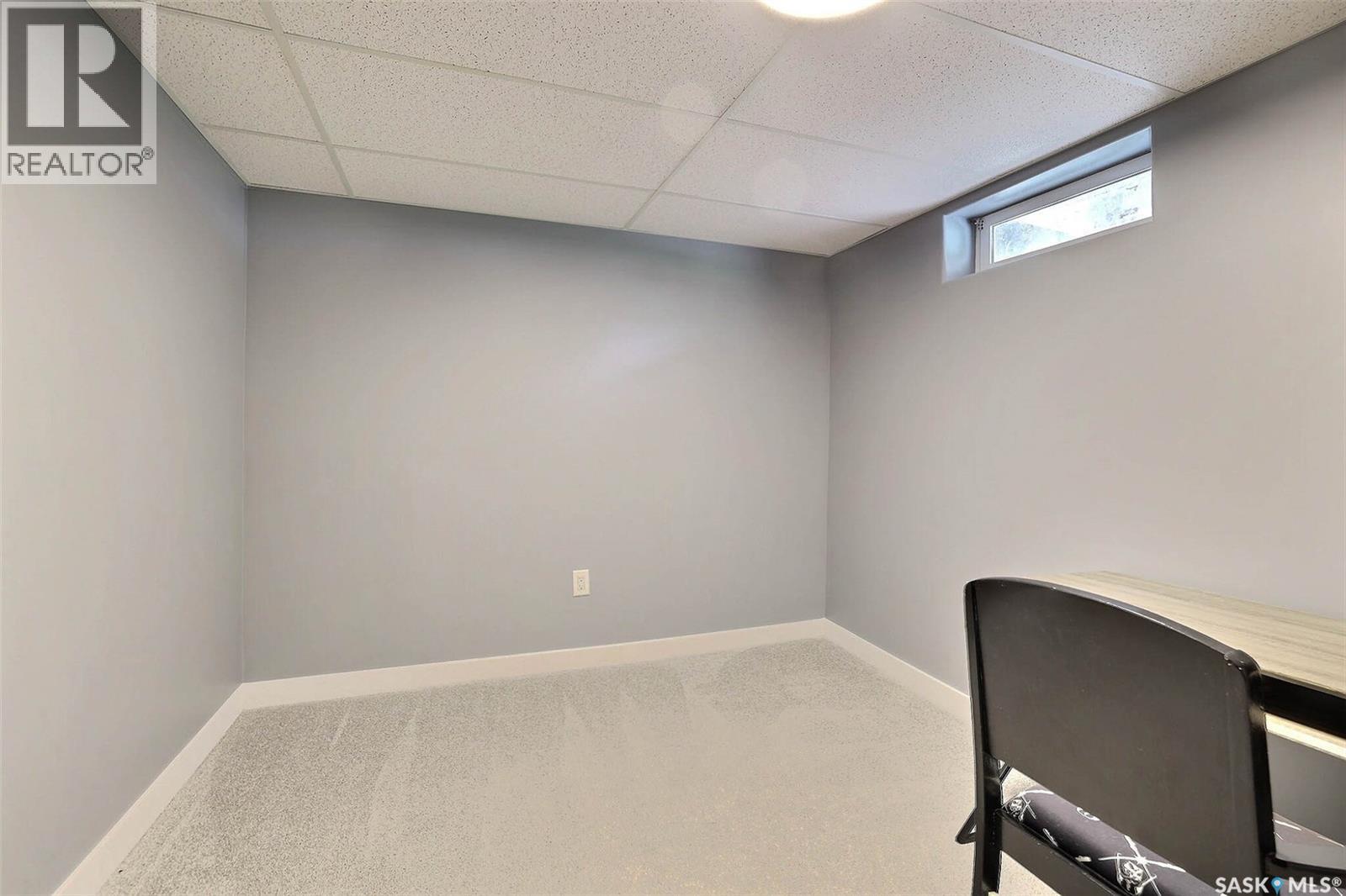 34 Elmwood Place, Regina, Saskatchewan  S4S 5M3 - Photo 37 - SK045871