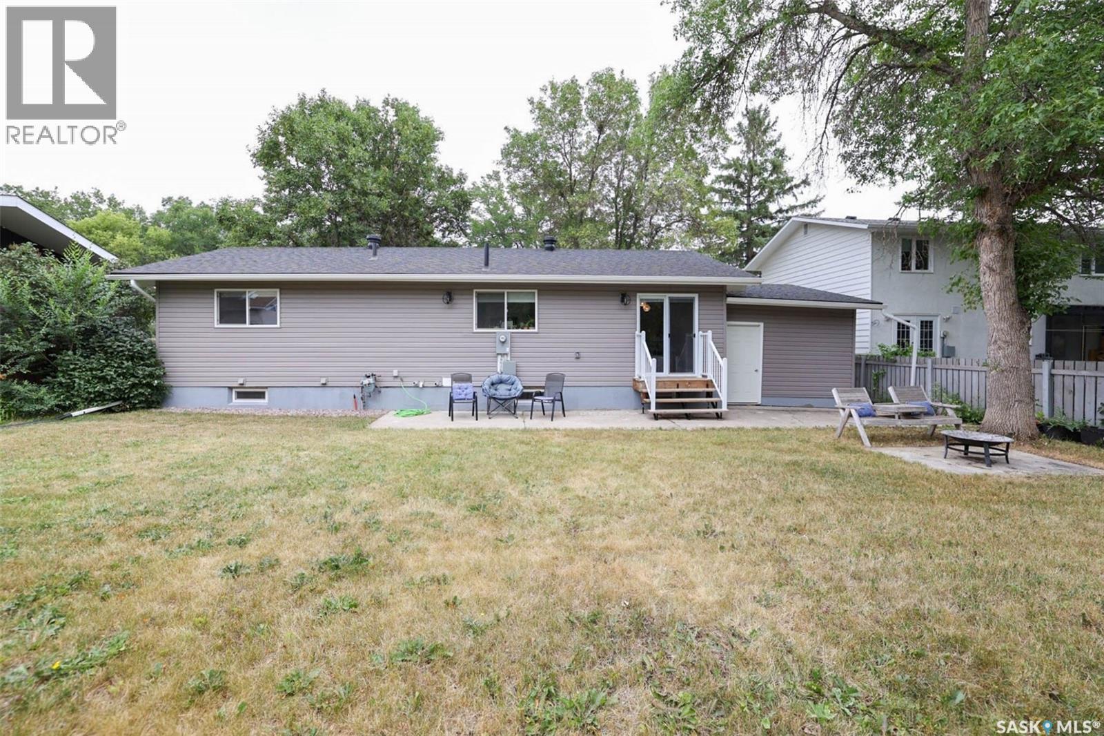 34 Elmwood Place, Regina, Saskatchewan  S4S 5M3 - Photo 42 - SK045871