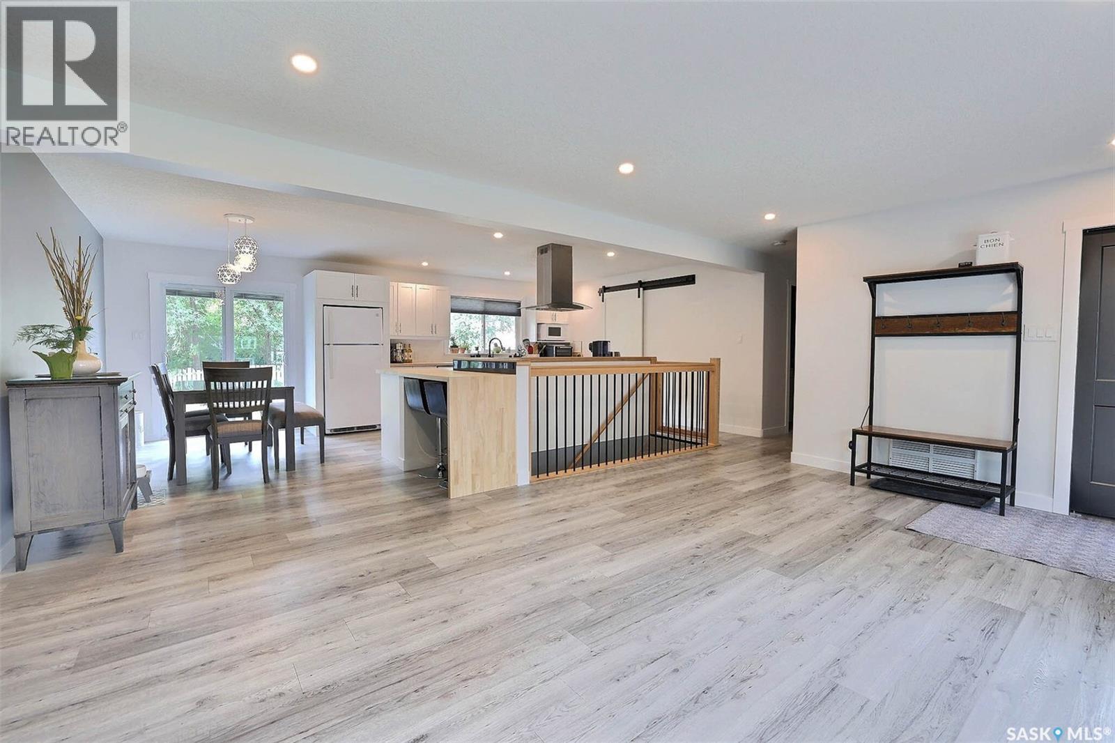 34 Elmwood Place, Regina, Saskatchewan  S4S 5M3 - Photo 7 - SK045871