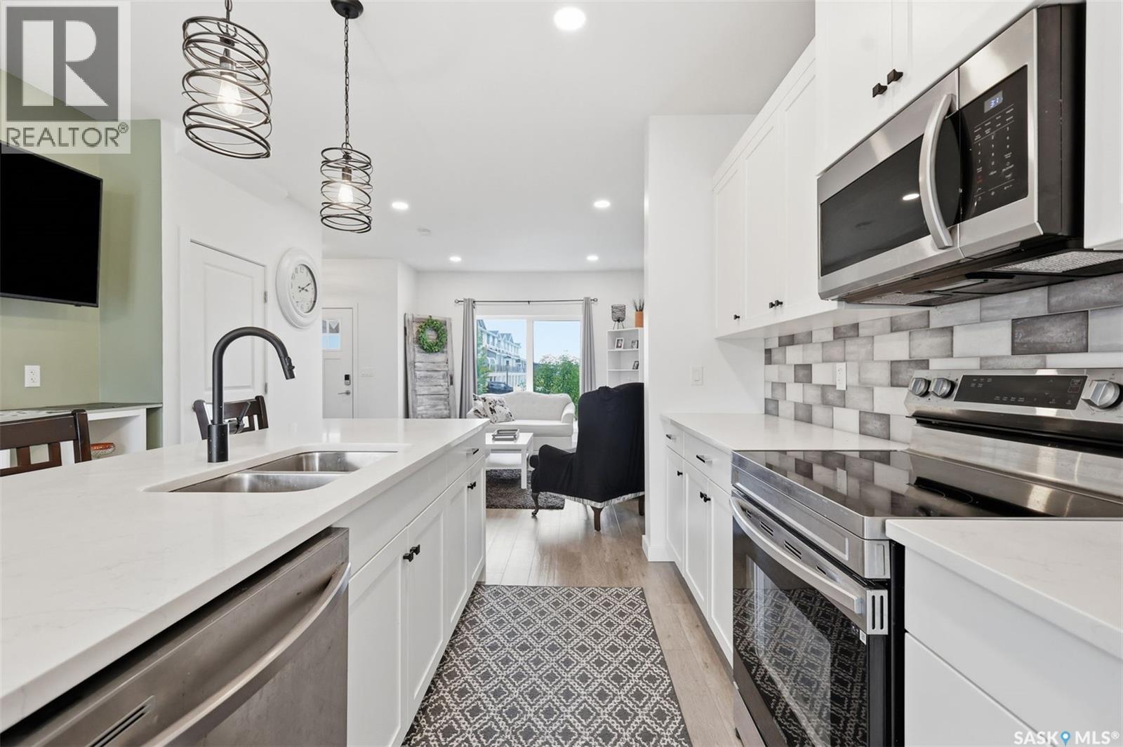520 Brighton Gate, Saskatoon, Saskatchewan  S7V 0V6 - Photo 12 - SK045774