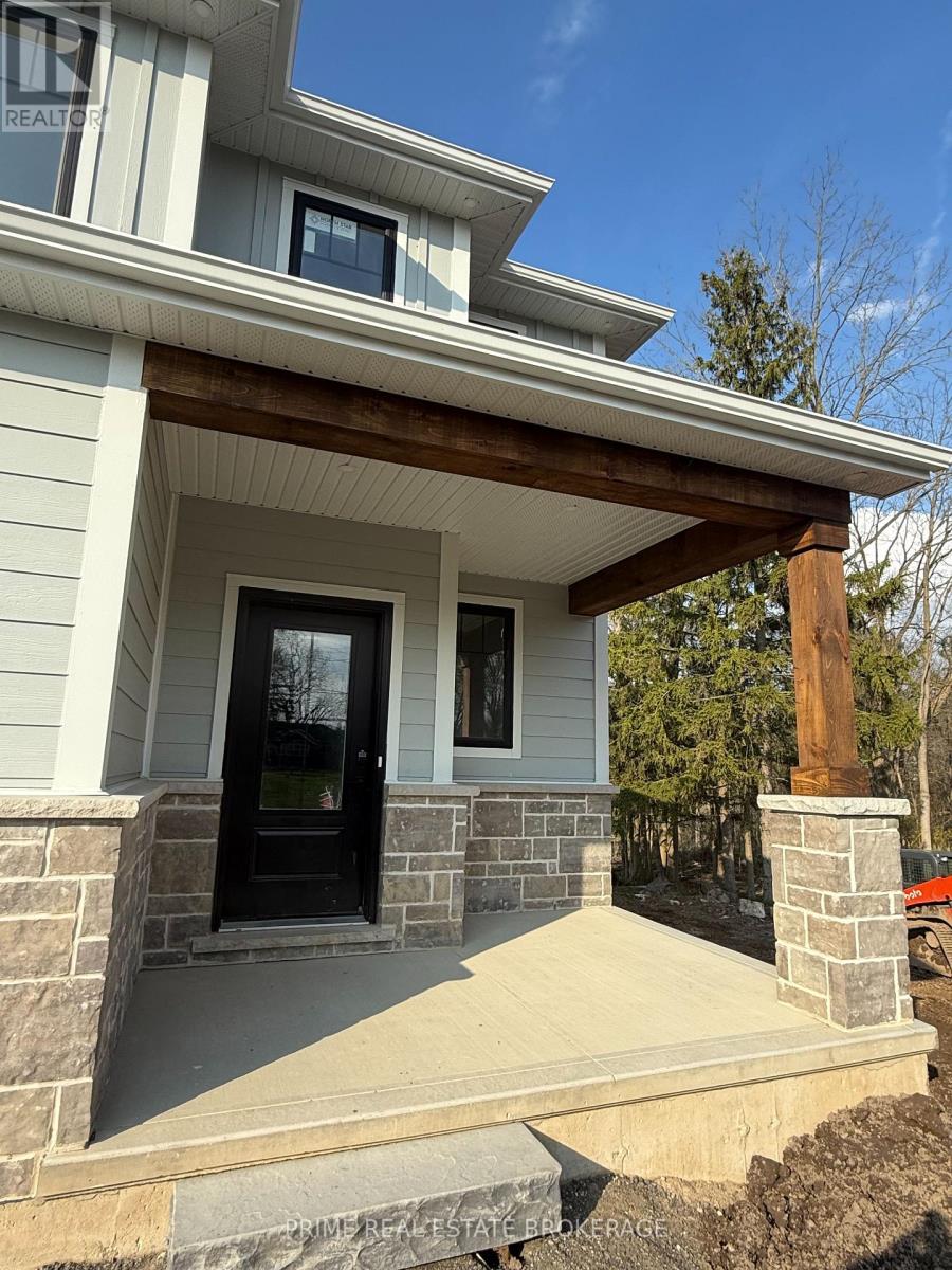 8068 Union Road, Southwold, Ontario  N0L 1K0 - Photo 2 - X13688288
