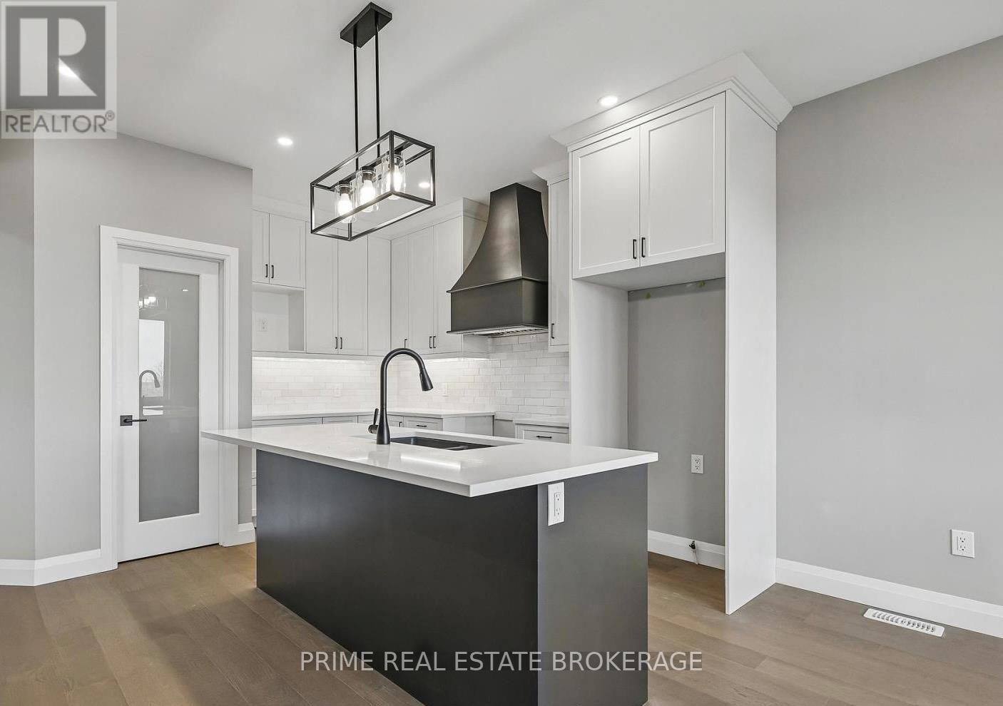 8068 Union Road, Southwold, Ontario  N0L 1K0 - Photo 8 - X13688288