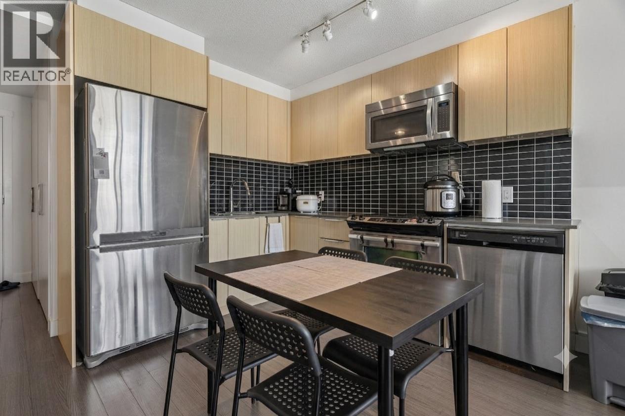 703 1325 Rolston Street, Vancouver, British Columbia V6B 0M2 - Photo 3 - R3153713