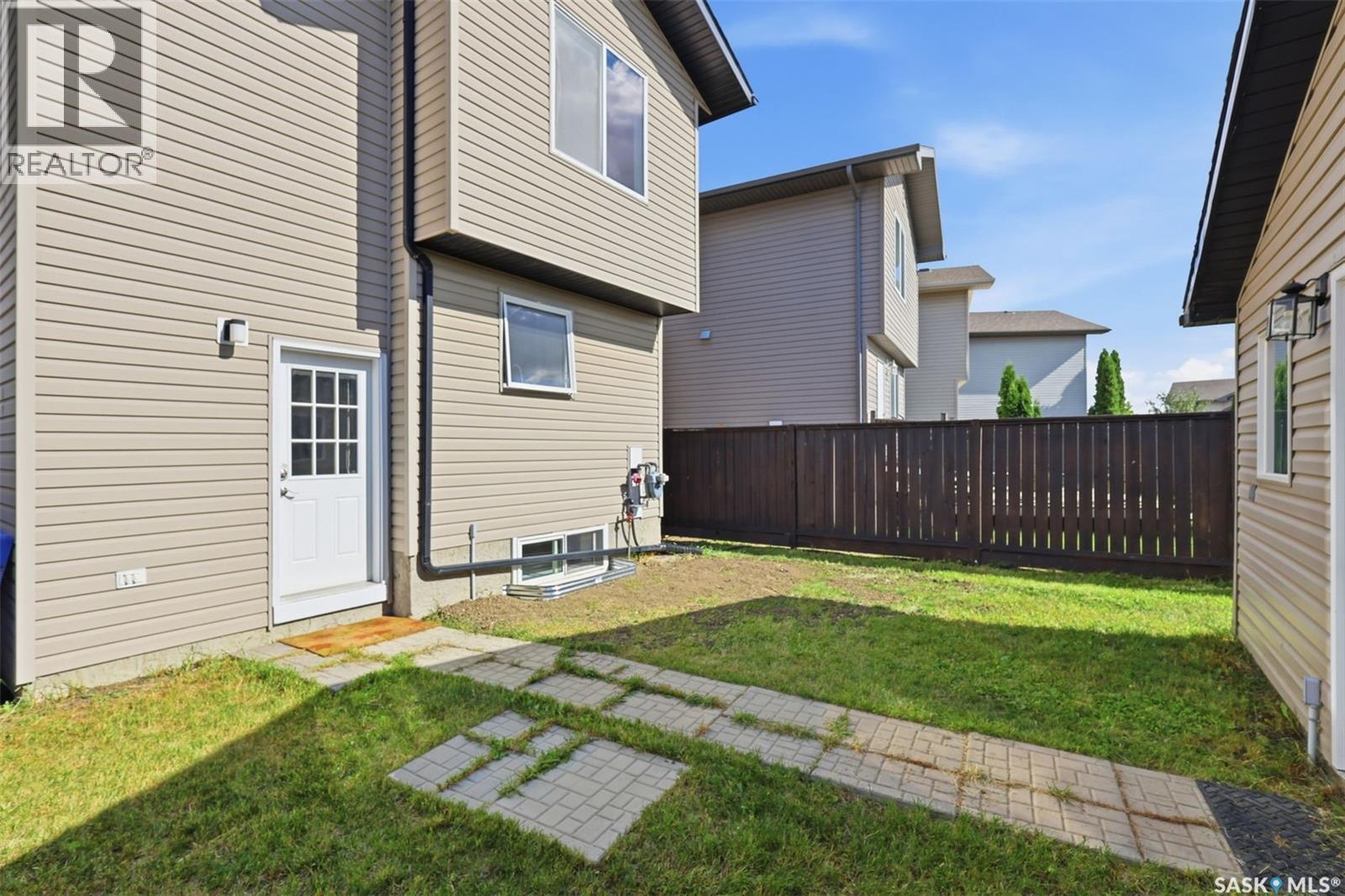 738 Lamarsh Lane, Saskatoon, Saskatchewan  S7W 1B6 - Photo 36 - SK045777
