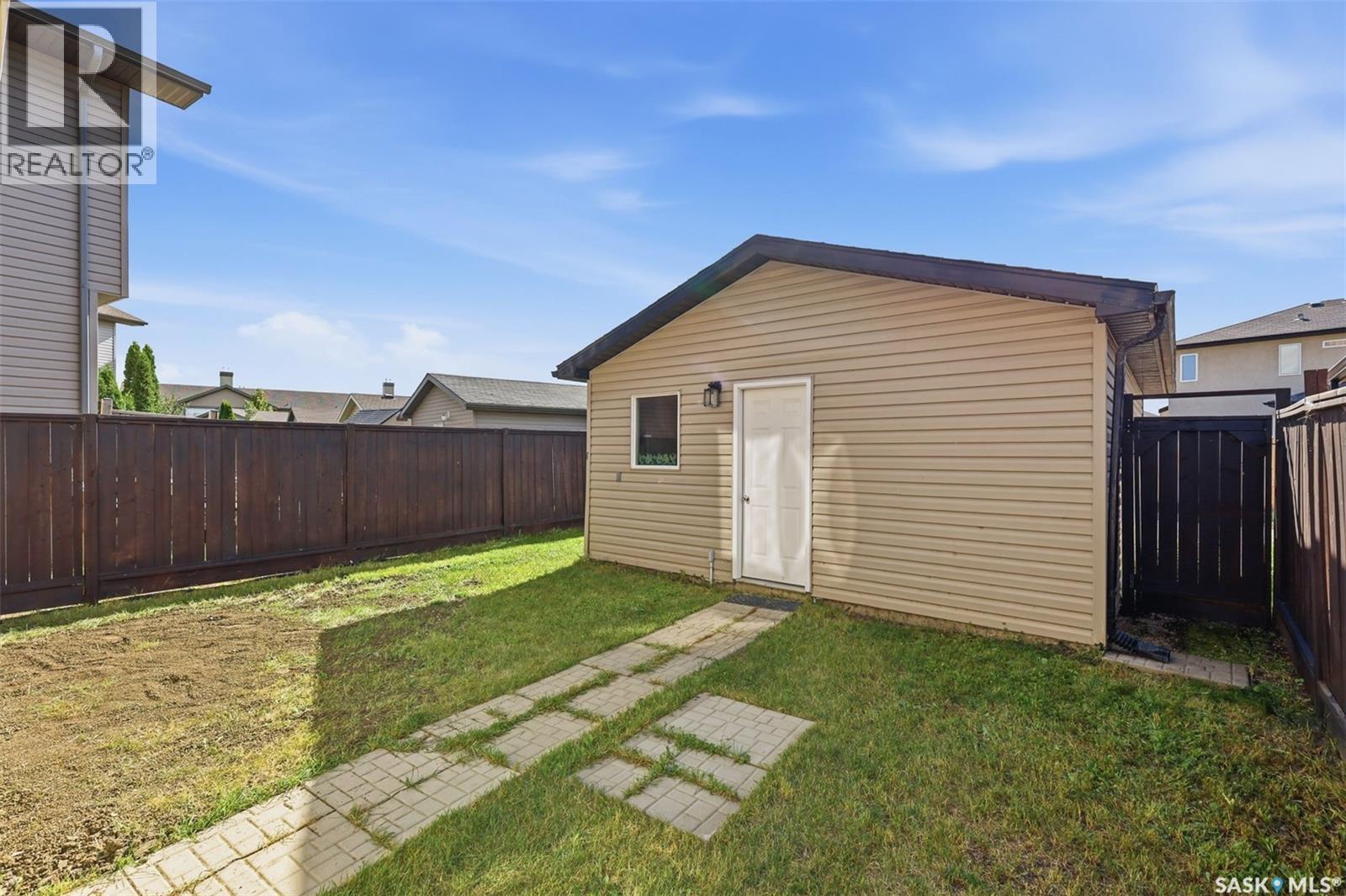 738 Lamarsh Lane, Saskatoon, Saskatchewan  S7W 1B6 - Photo 40 - SK045777