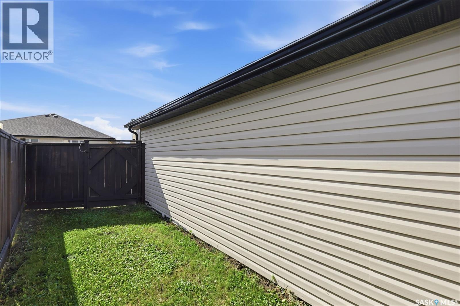 738 Lamarsh Lane, Saskatoon, Saskatchewan  S7W 1B6 - Photo 37 - SK045777