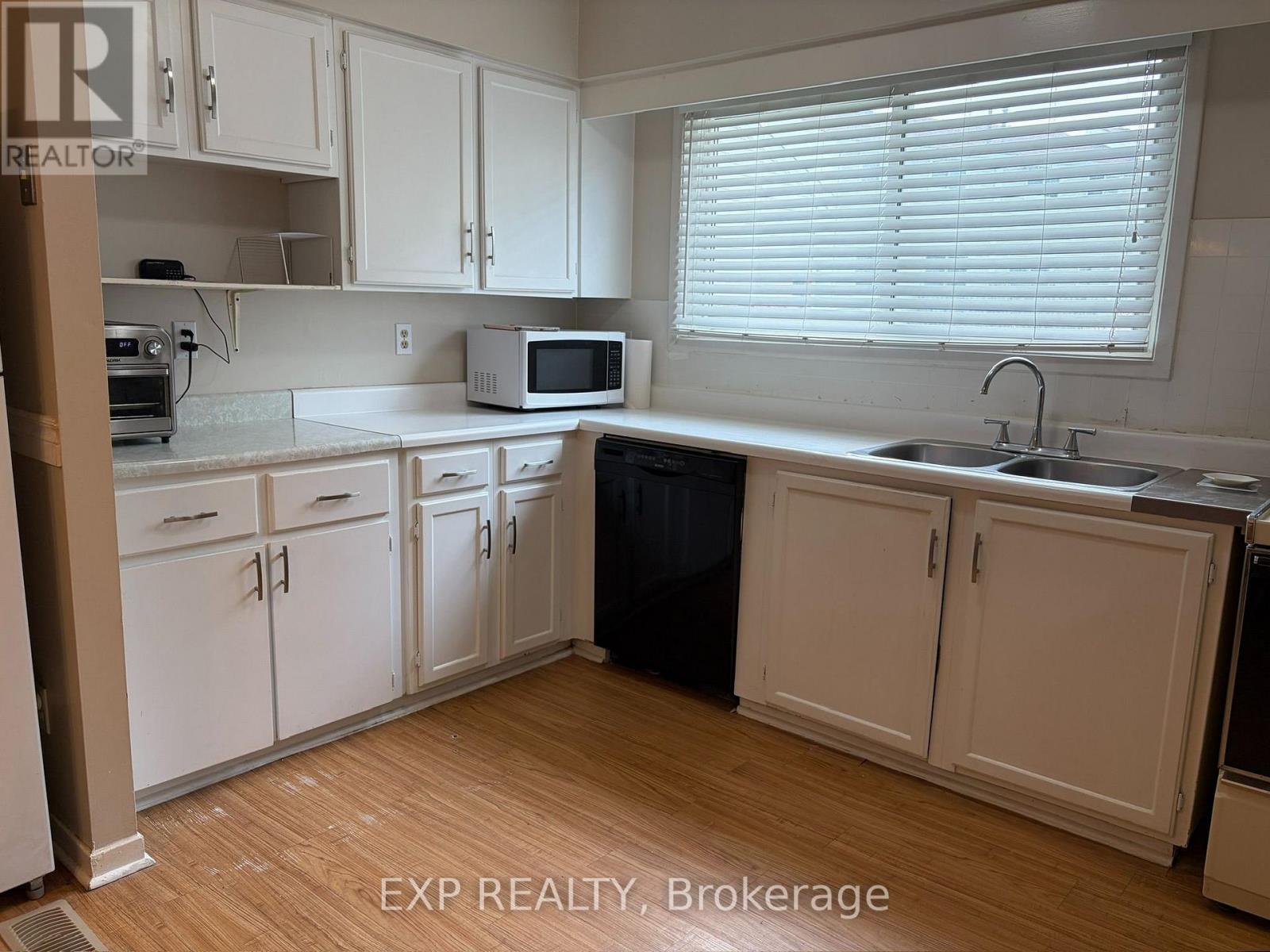 27 - 7001 Casey Street, Niagara Falls, Ontario  L2J 3G6 - Photo 4 - X13688384