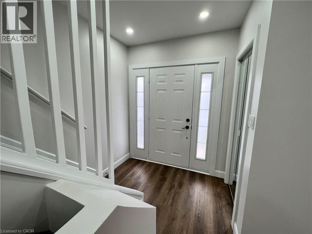 5 Rowanwood Street, Hamilton, Ontario  L8L 7H1 - Photo 2 - 40855948