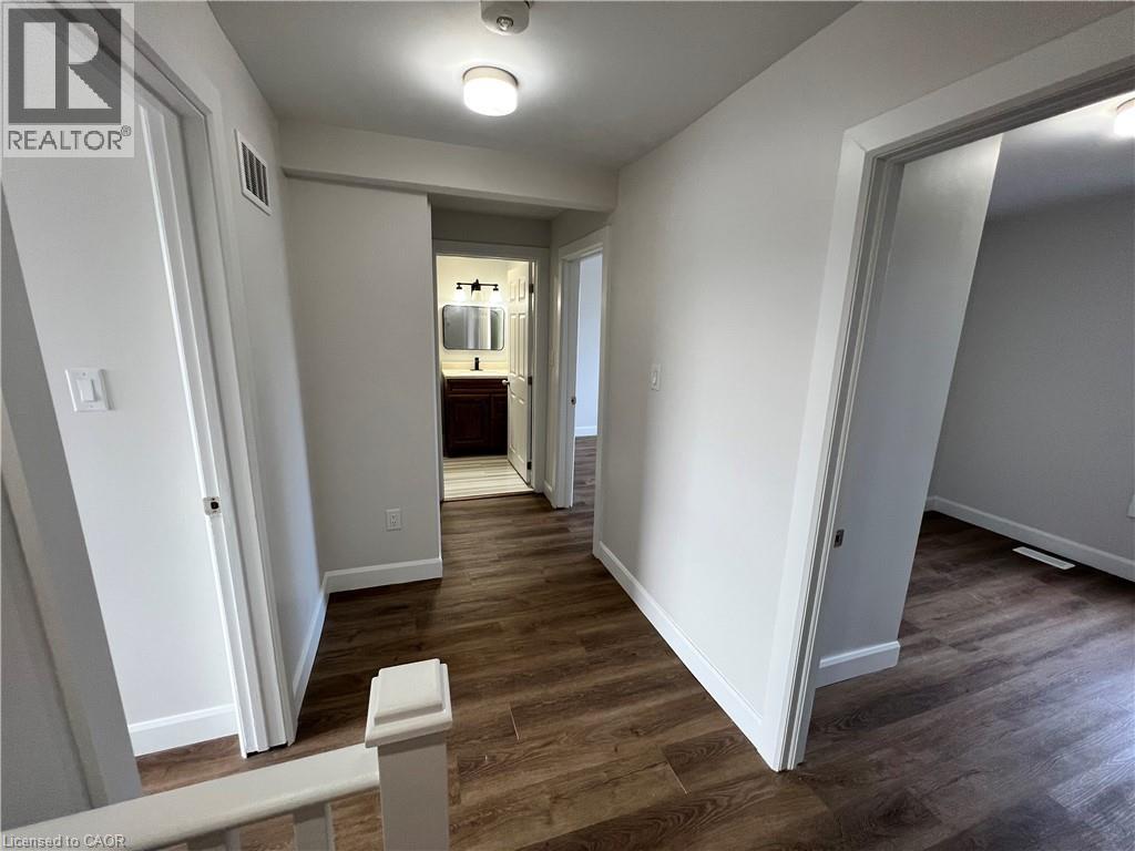 5 Rowanwood Street, Hamilton, Ontario  L8L 7H1 - Photo 11 - 40855948