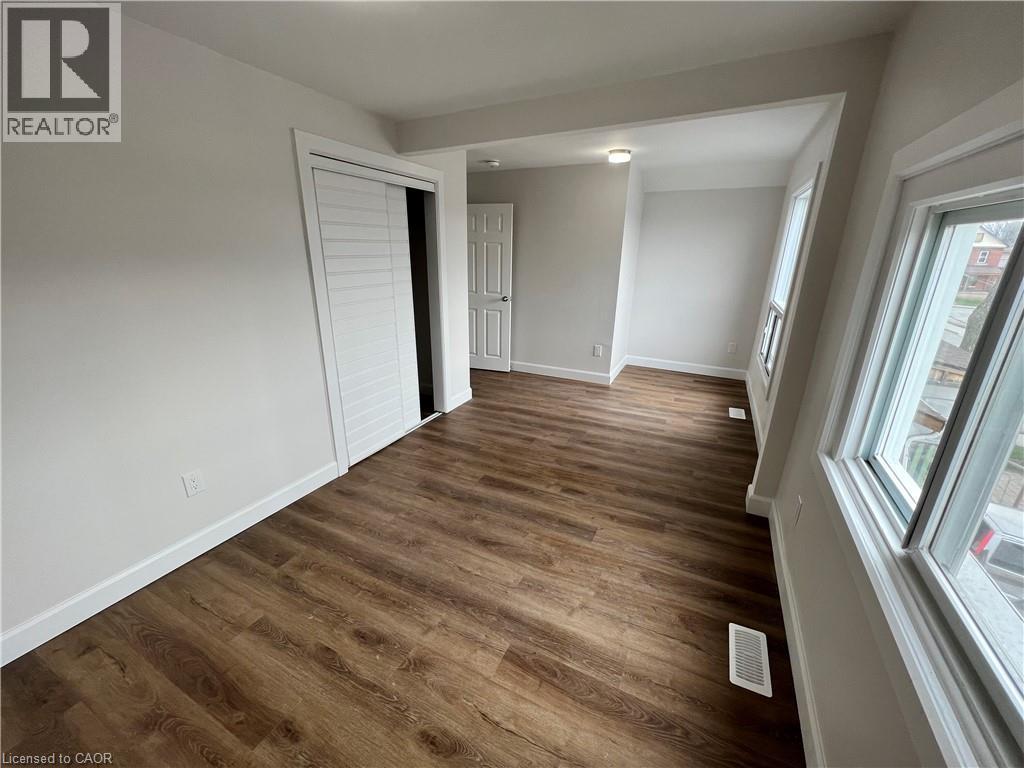 5 Rowanwood Street, Hamilton, Ontario  L8L 7H1 - Photo 12 - 40855948