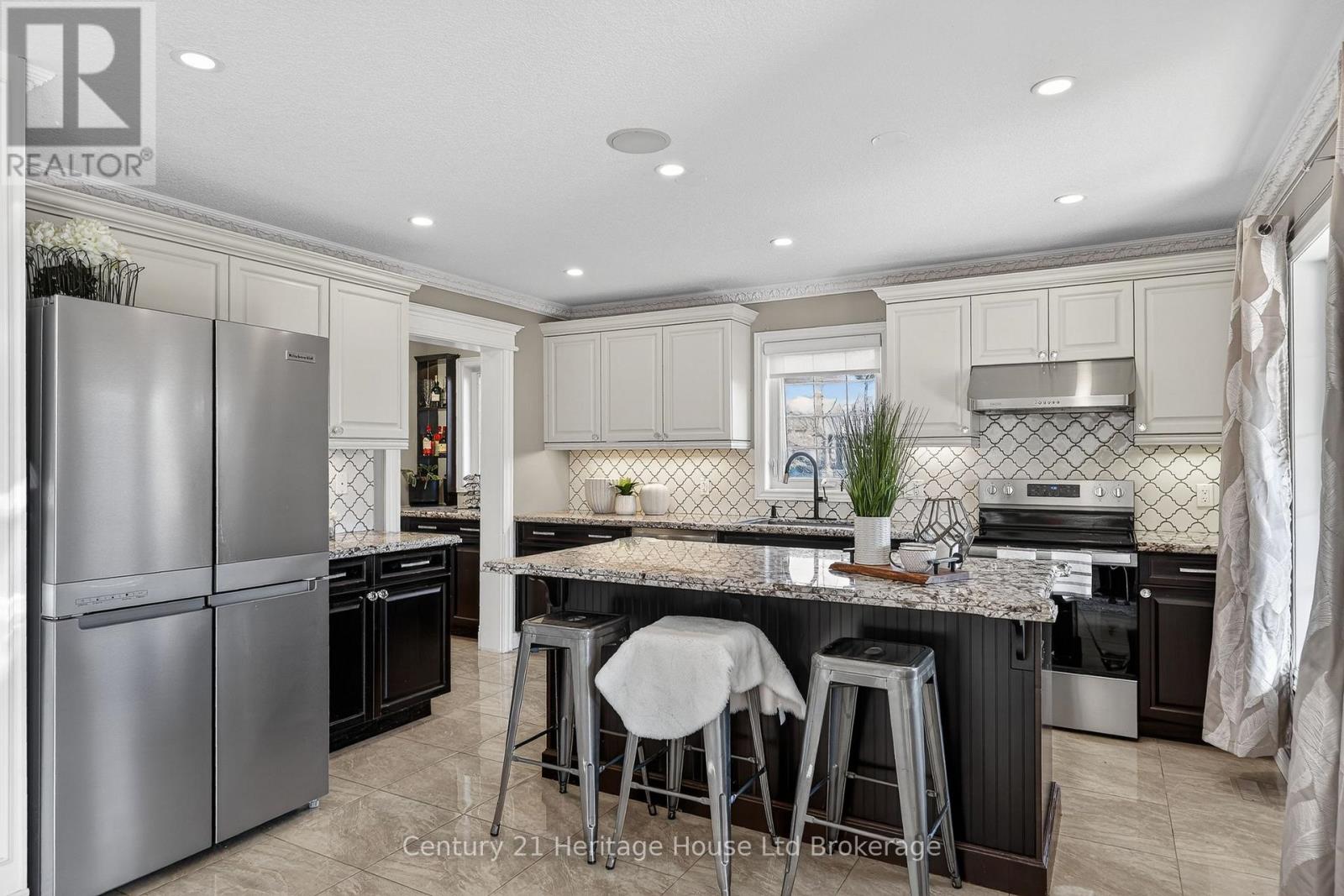 717 Normandy Drive, Woodstock, Ontario N4T 0C5 - Photo 12 - X13688266