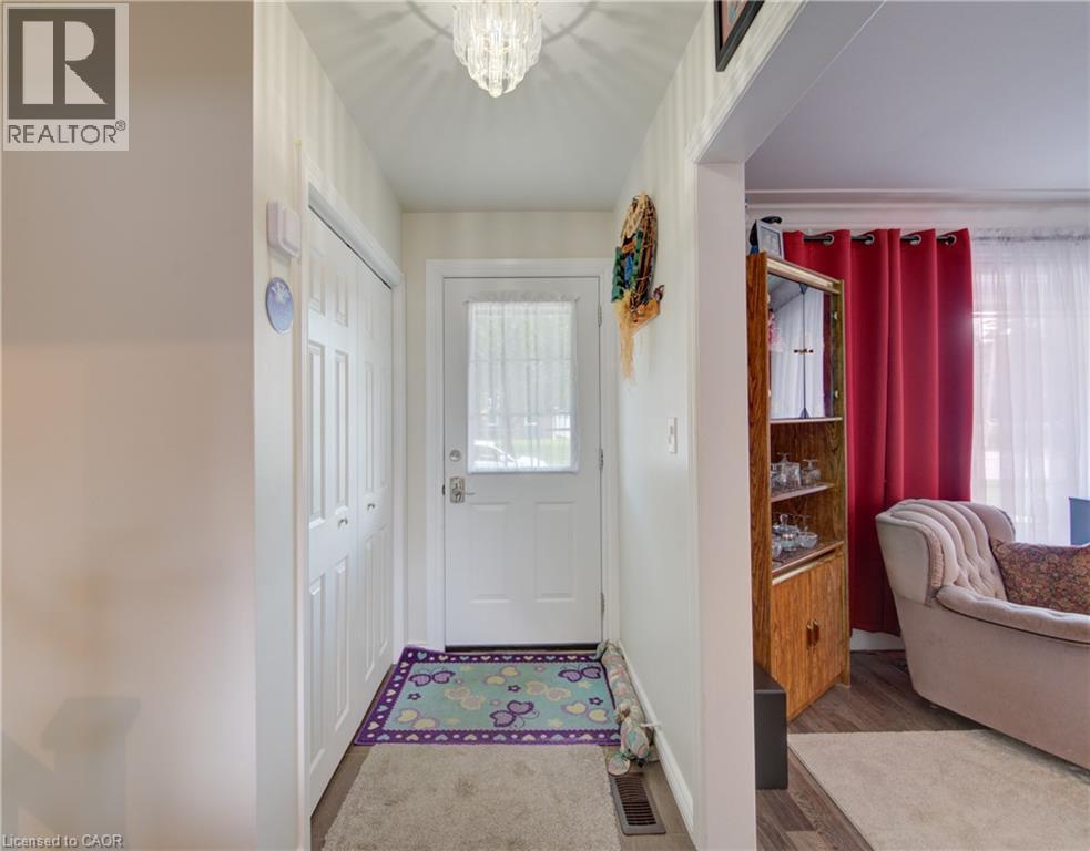 99 Highman Avenue, Cambridge, Ontario  N1R 3M2 - Photo 6 - 40856407