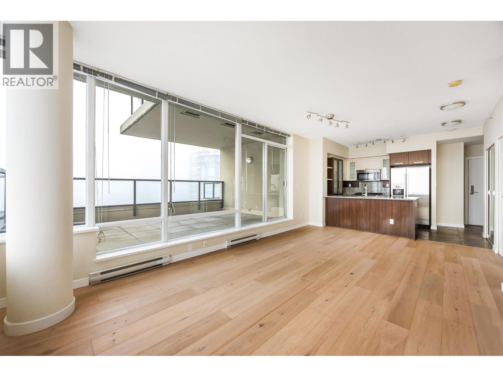 2905 2980 Atlantic Avenue, Coquitlam, British Columbia V3B 0G2 - Photo 3 - R3156770