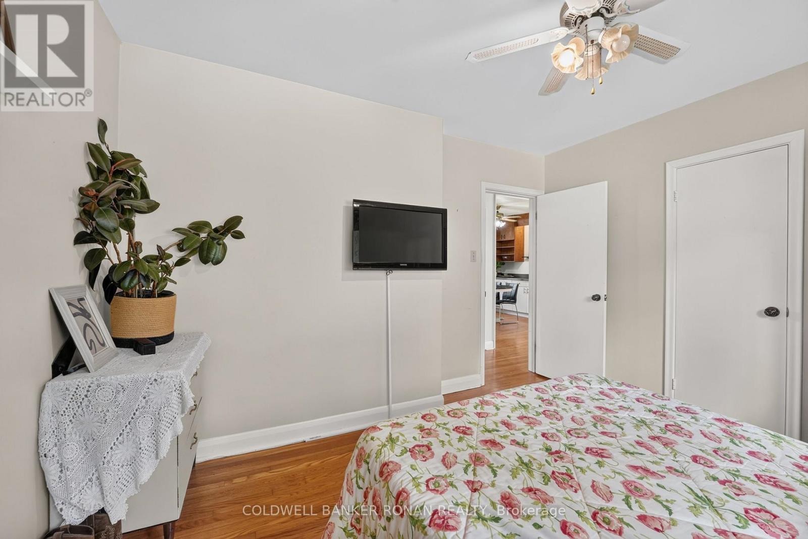 9 Vine Street, Barrie, Ontario L4N 2B1 - Photo 26 - S13688310