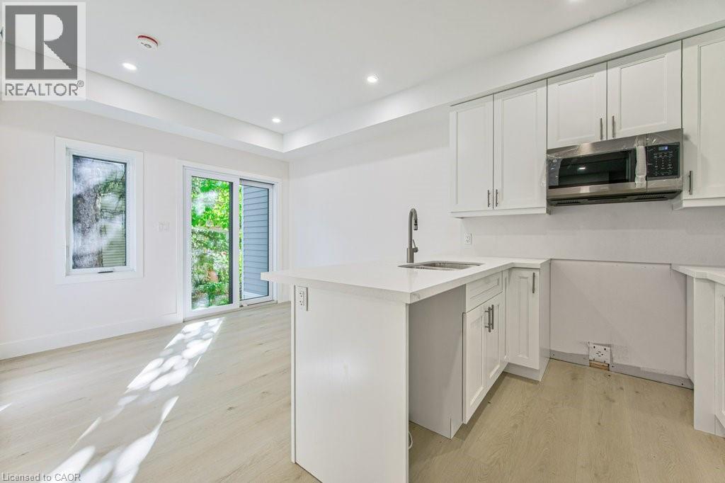 64 Gage Avenue Unit# 1, Kitchener, Ontario  N2G 2E2 - Photo 3 - 40840451