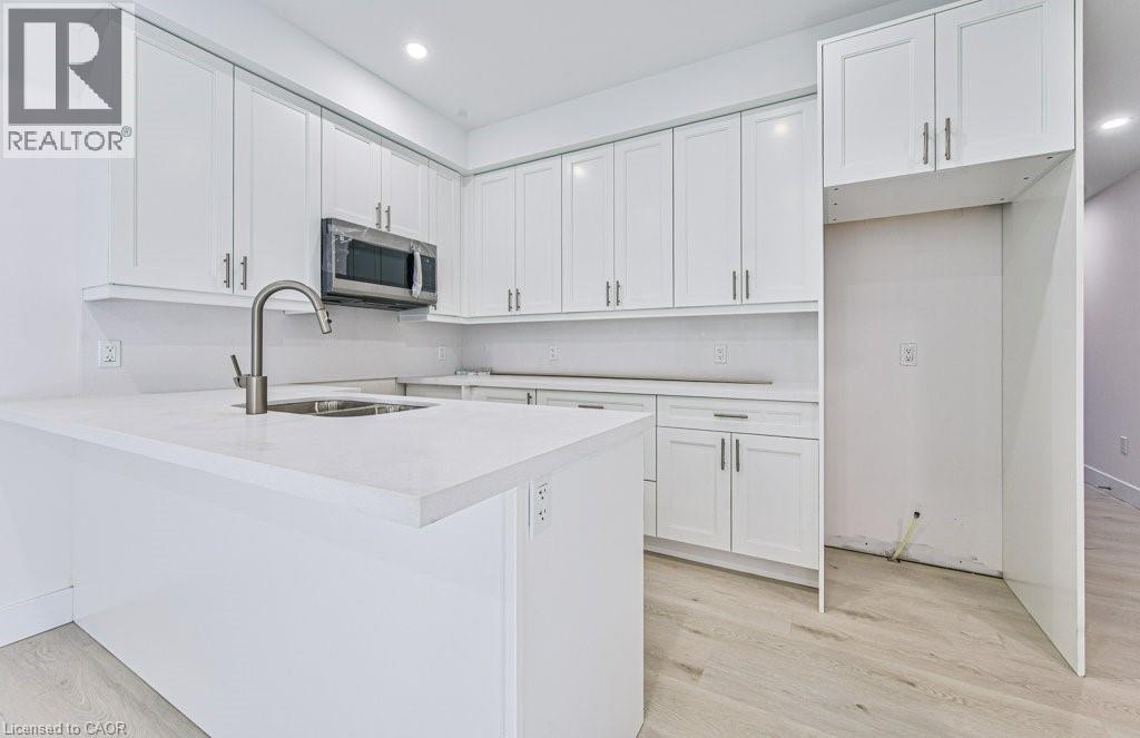 64 GAGE Avenue Unit# 1, Kitchener, Ontario