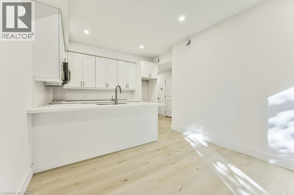64 Gage Avenue Unit# 1, Kitchener, Ontario  N2G 2E2 - Photo 5 - 40840451