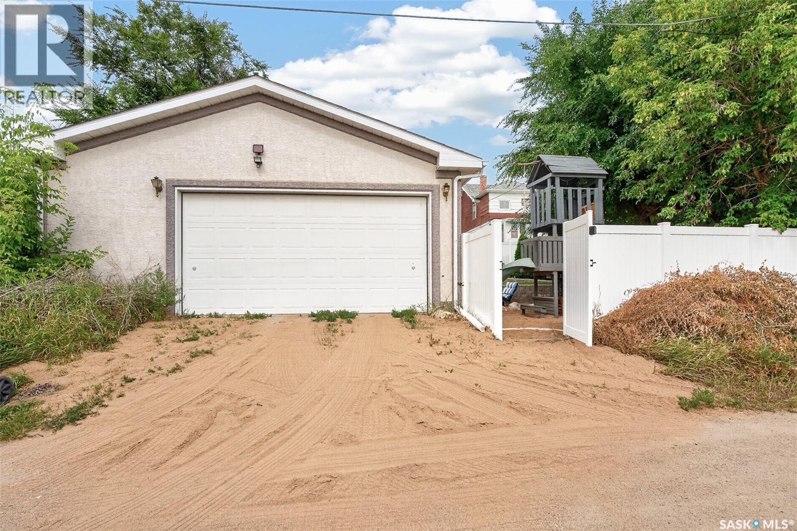 333 Oxford Street W, Moose Jaw, Saskatchewan  S6H 2P1 - Photo 79 - SK045610