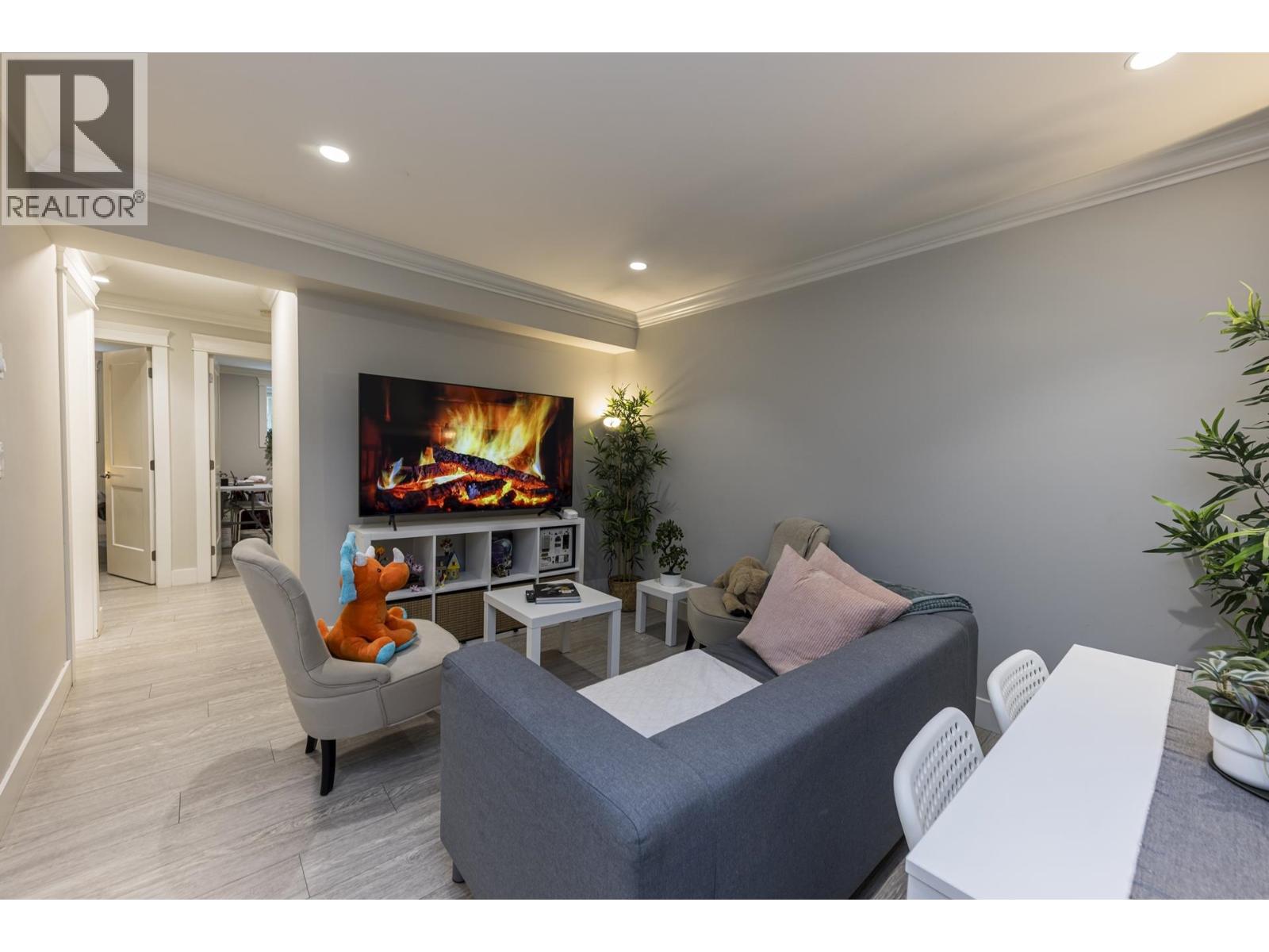 842 W 20th Street, North Vancouver, British Columbia  V7P 2B4 - Photo 31 - R3156247