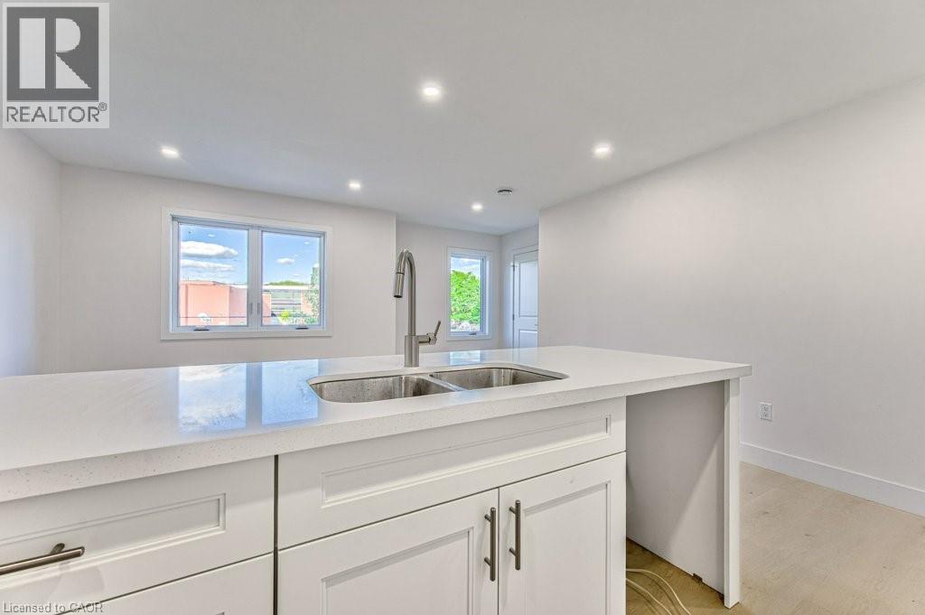 64 Gage Avenue Unit# 2, Kitchener, Ontario  N2G 2E2 - Photo 5 - 40844995