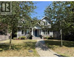 842 W 20TH STREET, North Vancouver, British Columbia