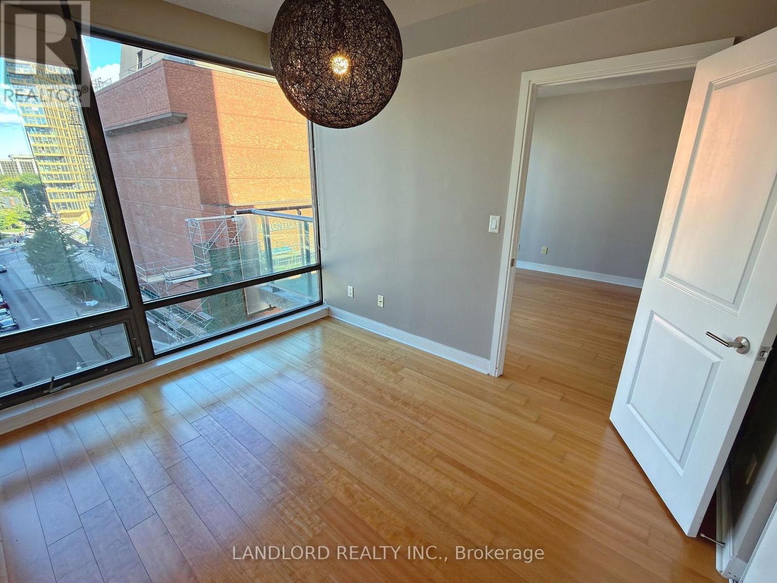 701 - 18 Yorkville Avenue, Toronto, Ontario  M4W 3Y8 - Photo 13 - C13658802