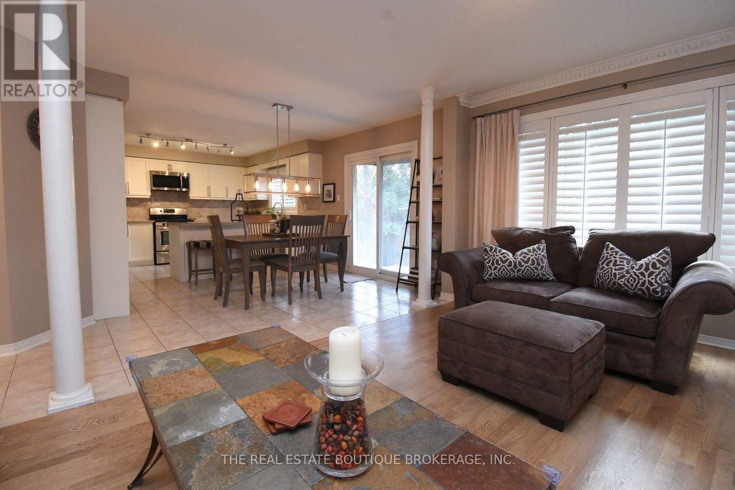 470 Amanda Crescent, Burlington, Ontario  L7L 6H5 - Photo 13 - W13688292