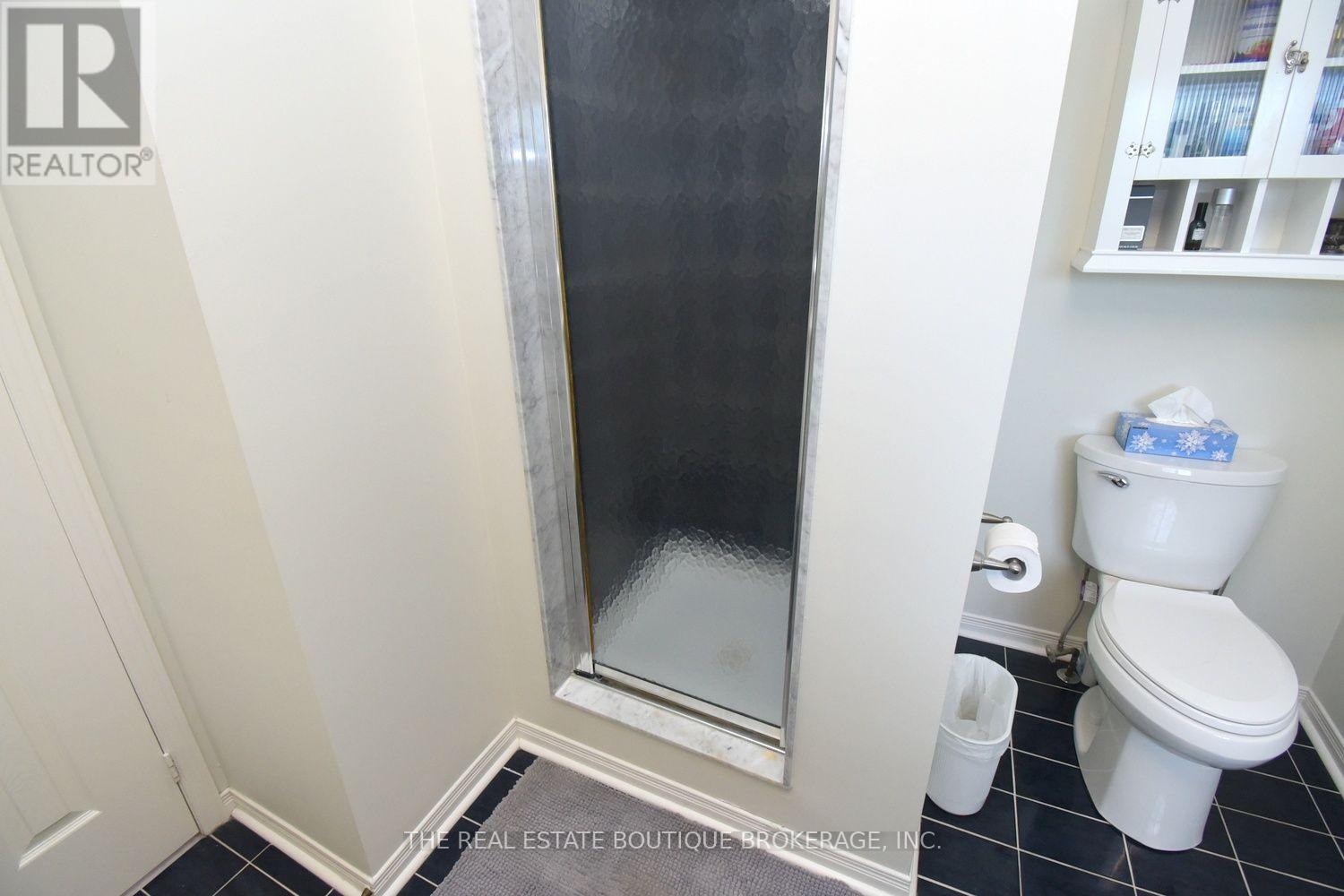 470 Amanda Crescent, Burlington, Ontario  L7L 6H5 - Photo 25 - W13688292