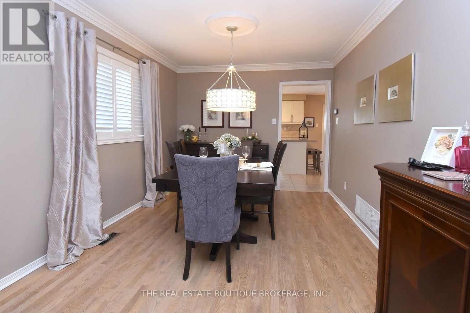 470 Amanda Crescent, Burlington, Ontario  L7L 6H5 - Photo 9 - W13688292