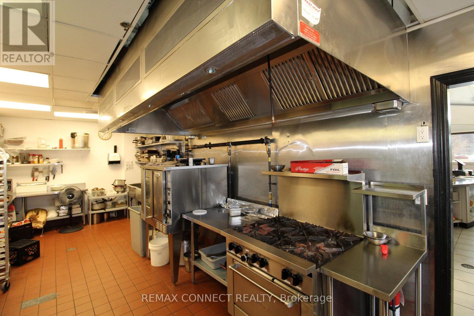 Unit101 - 405 The West Mall, Toronto, Ontario  M9C 5J1 - Photo 17 - W13688294