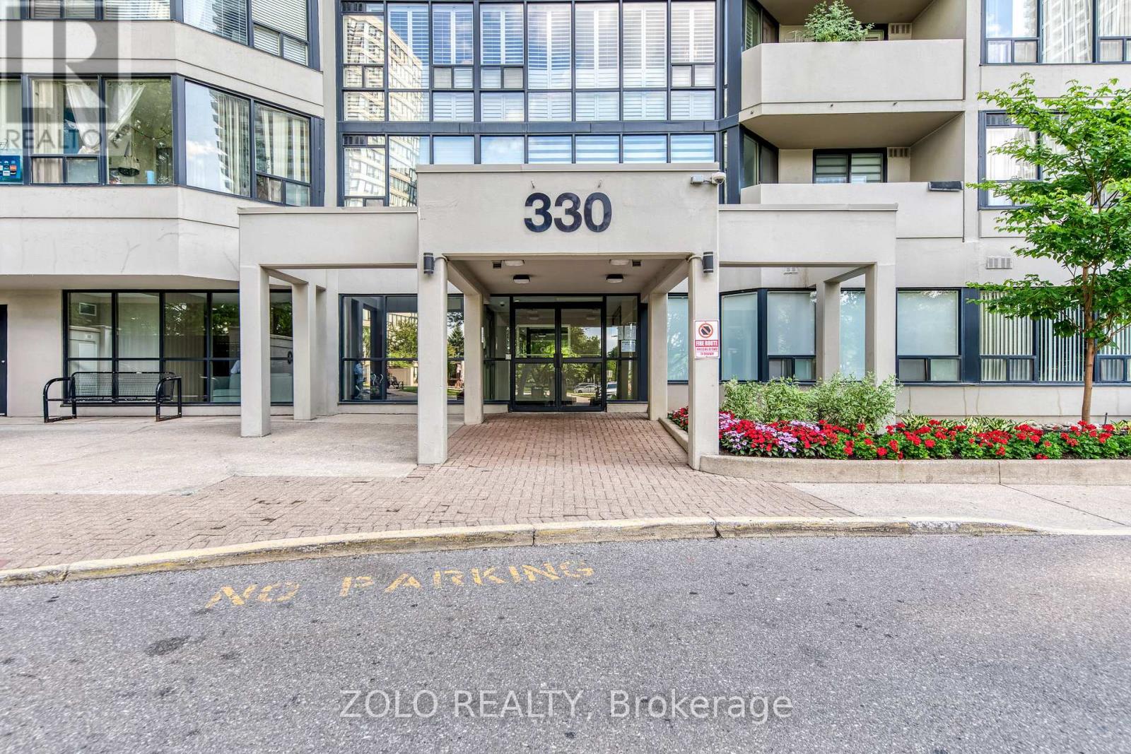 908 - 330 Rathburn Road W, Mississauga, Ontario  L5B 3Y1 - Photo 2 - W13688330