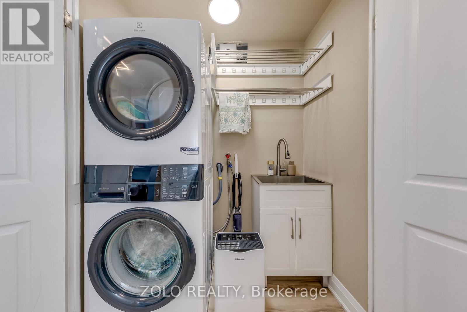 908 - 330 Rathburn Road W, Mississauga, Ontario  L5B 3Y1 - Photo 21 - W13688330
