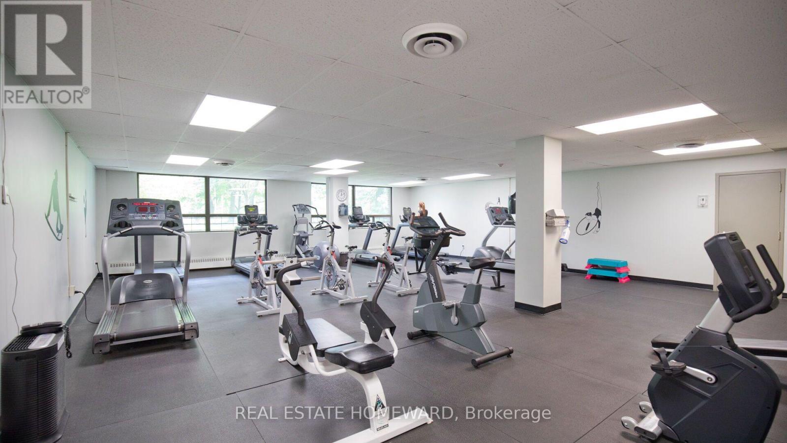 1505 - 1515 Lakeshore Road E, Mississauga, Ontario  L5E 3E3 - Photo 26 - W13688348