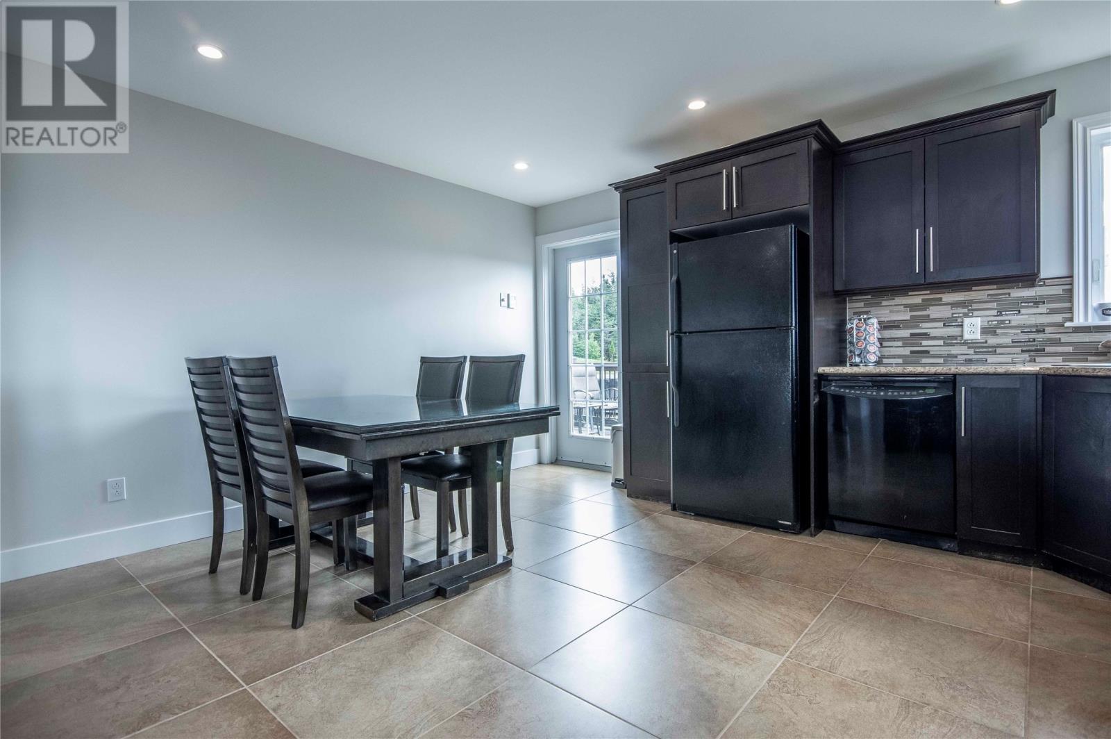 6 Goldust Place, Conception Bay South — photo 12