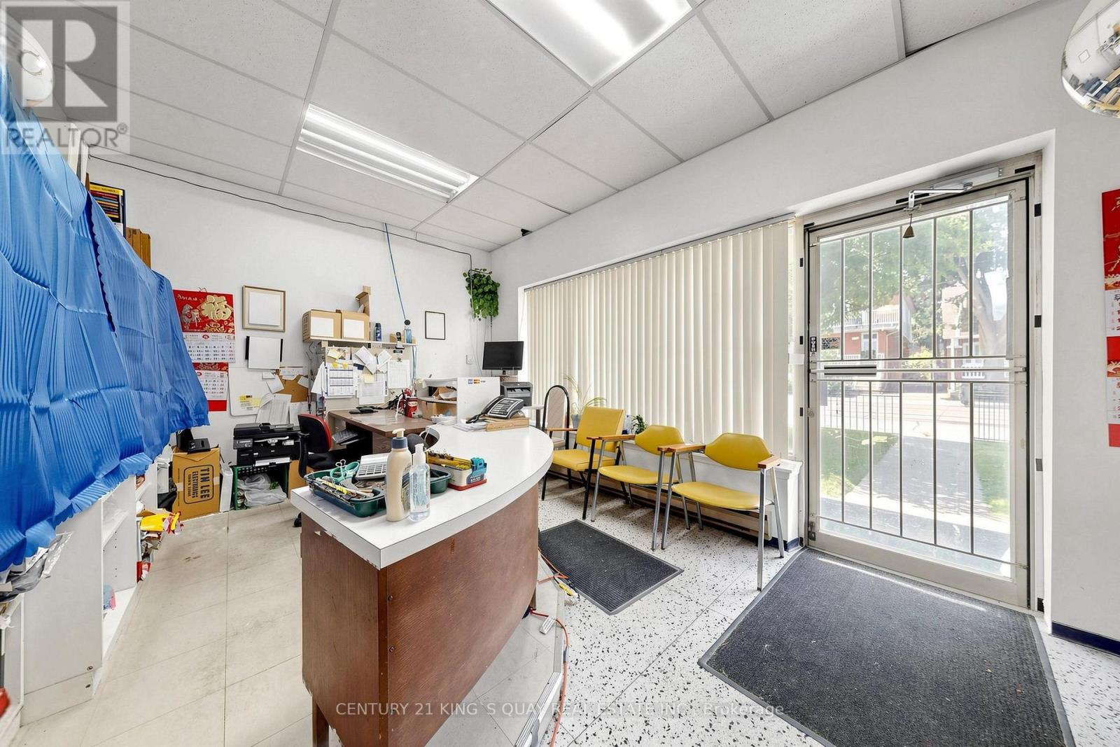 41 Coxwell Avenue, Toronto, Ontario M4L 3A9 - Photo 16 - E13687010