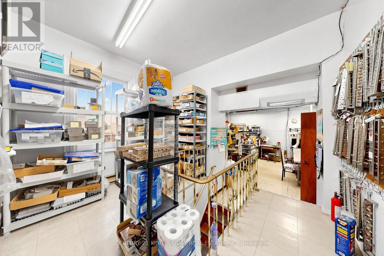 41 Coxwell Avenue, Toronto, Ontario M4L 3A9 - Photo 33 - E13687010