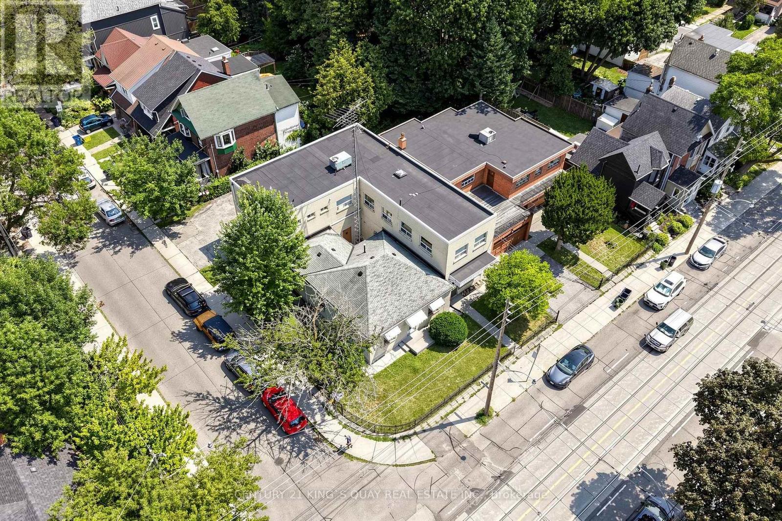 41 Coxwell Avenue, Toronto, Ontario M4L 3A9 - Photo 46 - E13687010